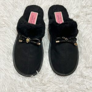 Kate Spade Black fluffy faux fur and suede slippers Size 8B